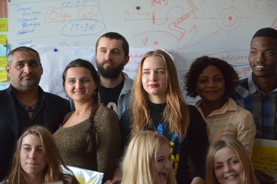 Чиновників в Івано-Франківську закликають припинити ромофобну риторику