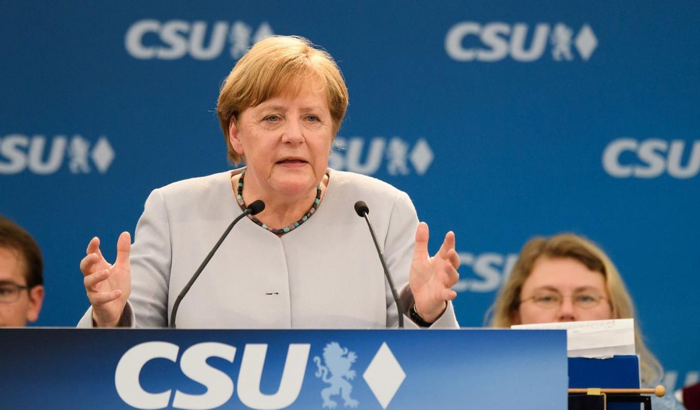 Меркель зробили другий тест на коронавірус
