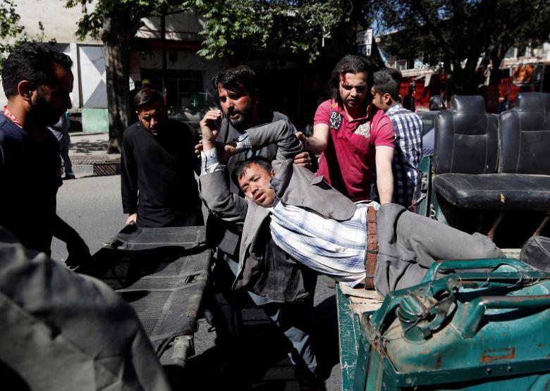 В Кабулі біля посольства Німеччини вибух. Є загиблі, десятки поранених (ВІДЕО)