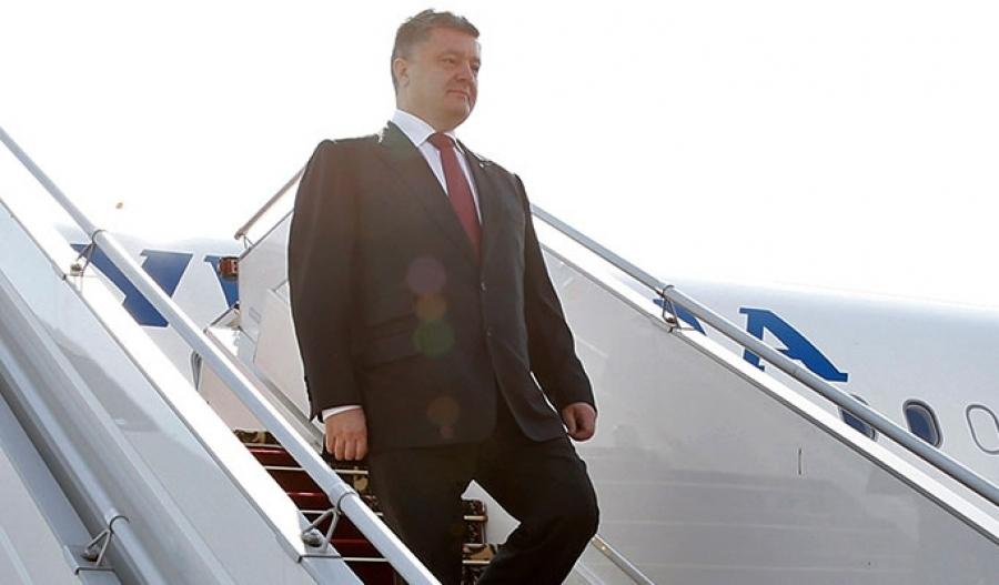 Порошенко вилетів у США