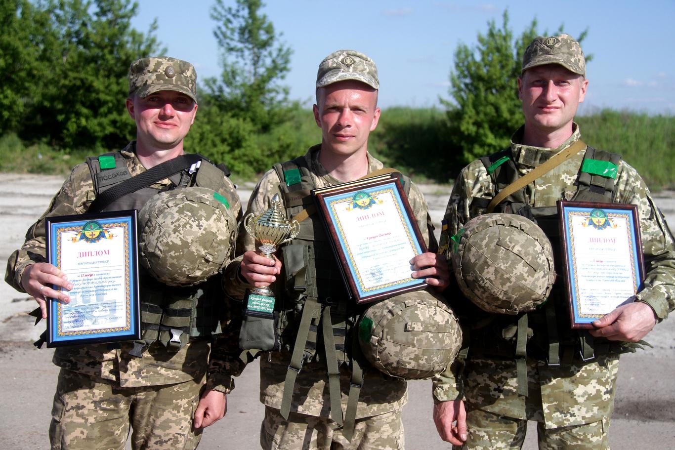 Як визначали найкращого зв'язкового в АТО(ВІДЕО)