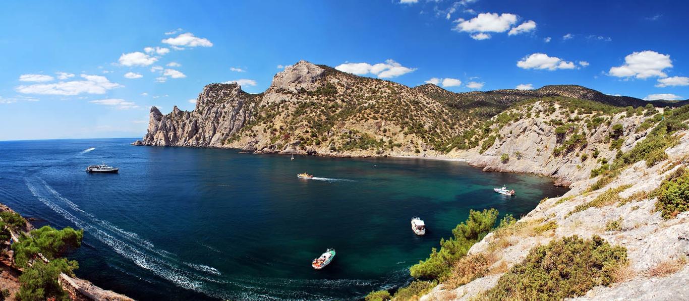 Як проходить турсезон на окупованому півострові?