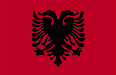 В Албанії під час спеки у 39 градусів проходять парламентські вибори