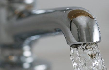 У Лисичанську відновили водопостачання, втім місцевих закликають готуватися до повного відключення