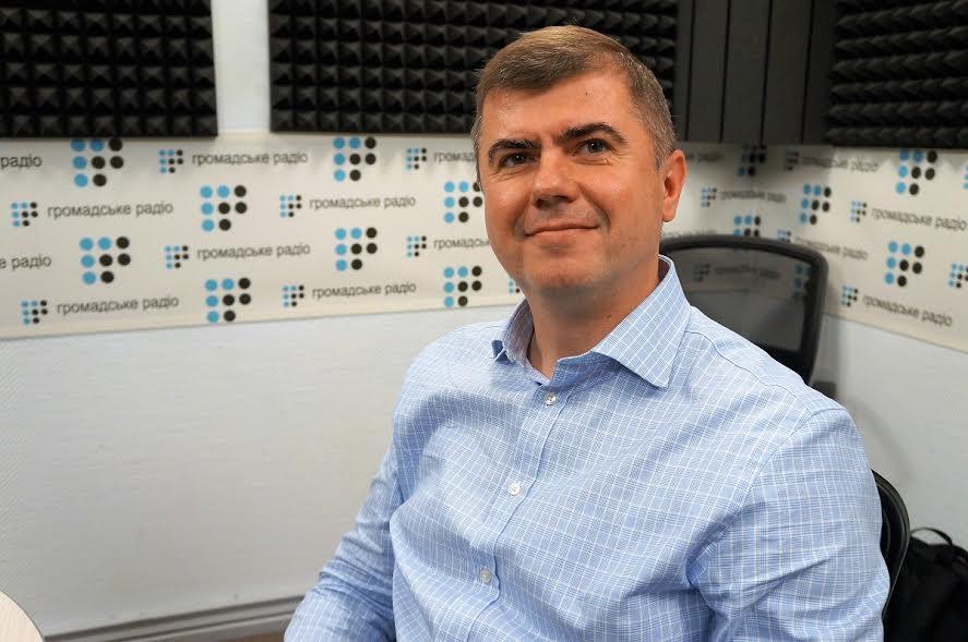 20 людей отримають по 50 000 грн. від Кабміну. Кому і за що дають премію?