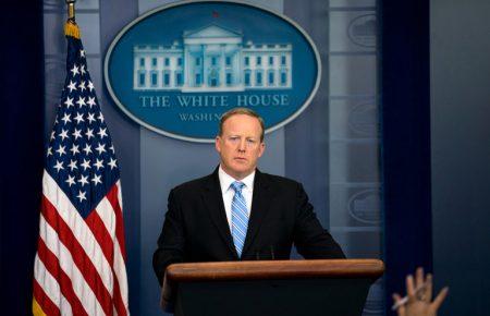 Прес-секретар Білого дому йде зі своєї посади