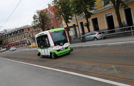 Таллінном почали курсувати безпілотні автобуси з безкоштовним проїздом (ФОТОРЕПОРТАЖ)