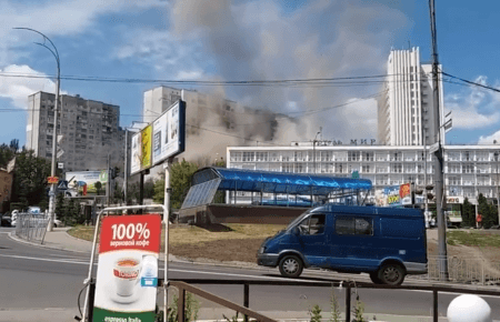 В Києві стався вибух у житловому будинку (ФОТО, ВІДЕО)