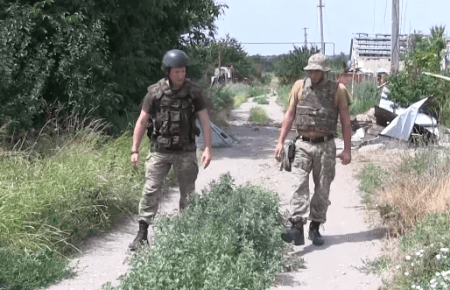 24 години вони пильнують за нашими позиціями, — бійці під Широкиним (ВІДЕО)