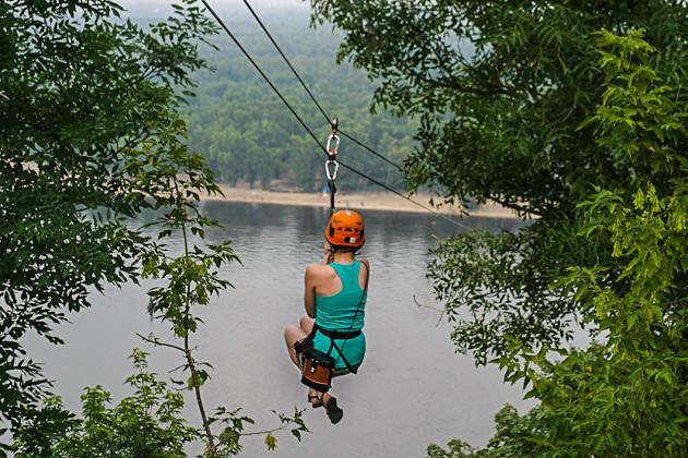 В Киеве вернут канатную дорогу над Днепром