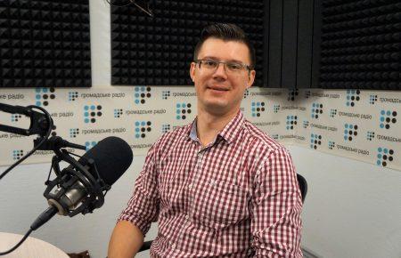 Можливо, методика тисячі порізів виховає політичну відповідальність  —  політолог Максим Яковлєв