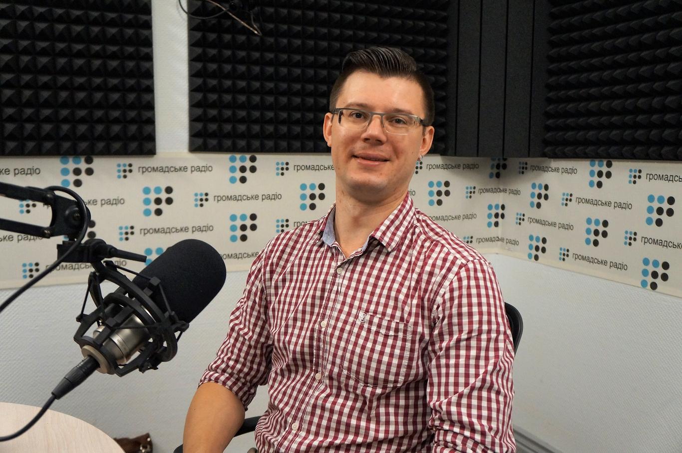 Можливо, методика тисячі порізів виховає політичну відповідальність — політолог Максим Яковлєв