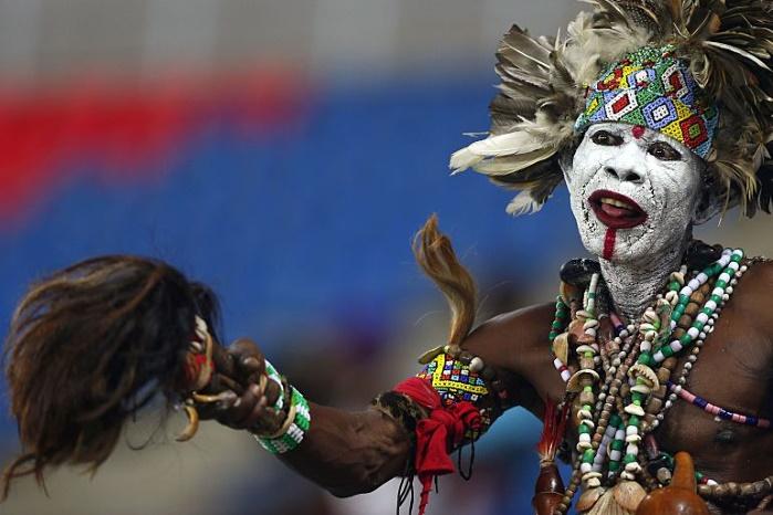 Парламентарі Папуа Нової Гвінеї звинувачують чаклунів у підтасовці результатів виборів