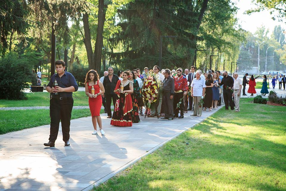 На Подолі у Києві, в Одесі - усюди були люди, які переховували ромів від геноциду