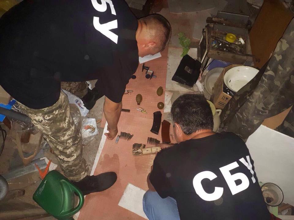 На Одещині виявили сховище боєприпасів з району АТО (ФОТО)