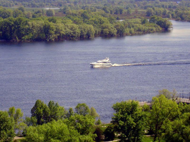 На водоймах столиці загинули три людини за добу