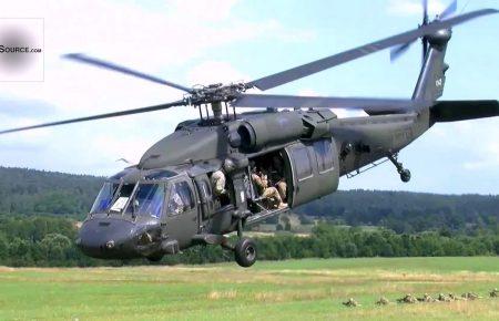 Військовий вертоліт армії США впав у Тихий океан. 5 членів екіпажу зникли безвісти