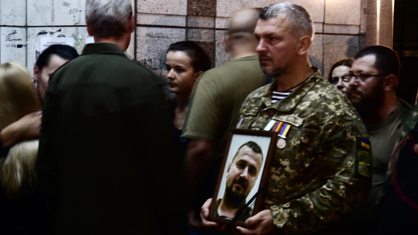 Він планував зустрічі на сьогодні і не міг просто покінчити зі собою, — друг загиблого бійця (ФОТО)