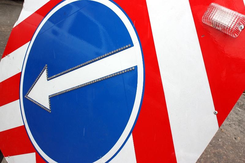 Через вибухи у Калинівці частково перекрита автодорога Вінниця - Київ