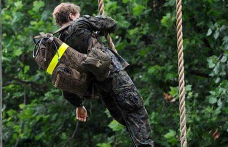 Вперше в історії США курси офіцера піхоти закінчить жінка