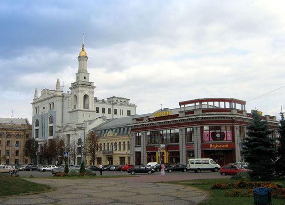 В Києві відсьогодні заборонено рух Контрактовою площею