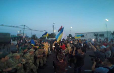 Поліція ідентифікує людей, що проривали кордон та може порушити проти них нові справи