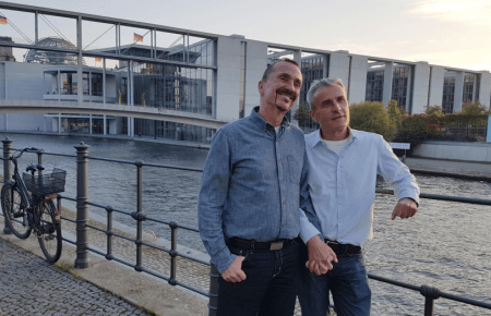 У Німеччині сьогодні вперше одностатеві пари беруть шлюб