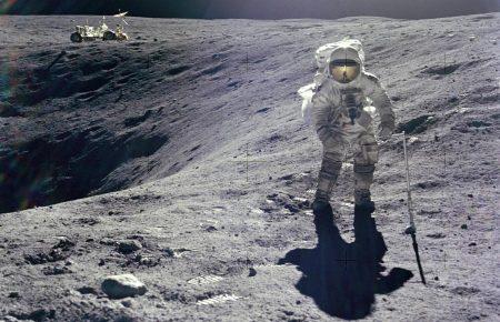 У США заявили про намір знову висадитись на місяці