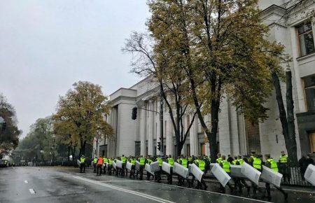 МВС просить учасників акції під ВР не провокувати правоохоронців