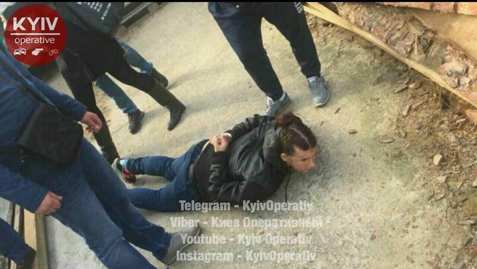 Під Києвом поліція затримала викрадачку немовляти (ФОТО)