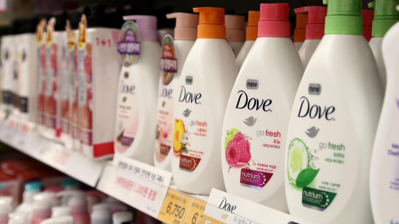 Компанію Dove звинуватили в расизмі (ФОТО)