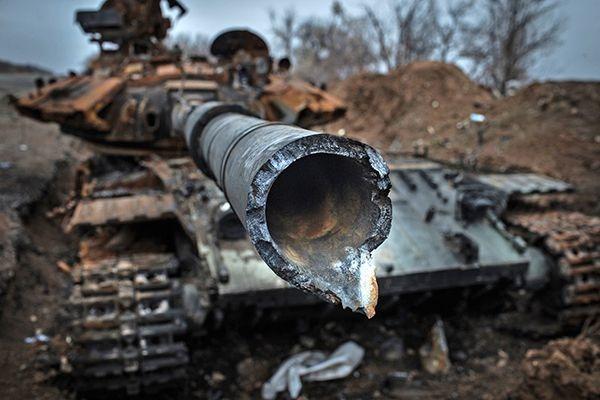 Цієї доби в АТО загинуло четверо бійців. Війна відновилась, накривають на повну, — військовий