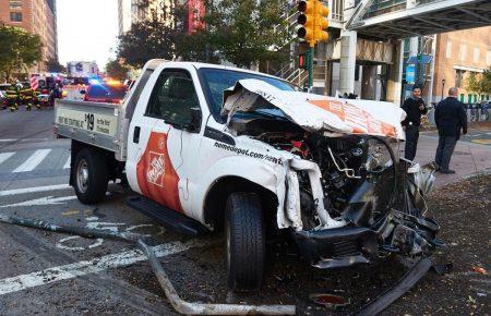 Кілька людей загинуло від наїзду на тротуар в Нью-Йорку, підозрюваний під арештом