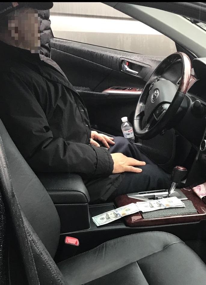 Прокуратура обшукує приміщення Державіаслужби