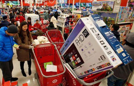 У США покупці витратили рекордну суму у «чорну п’ятницю»