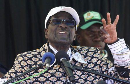 Жителі Зімбабве святкують відставку екс-президента Роберта Мугабе  (ВІДЕО, СОЦМЕРЕЖІ)