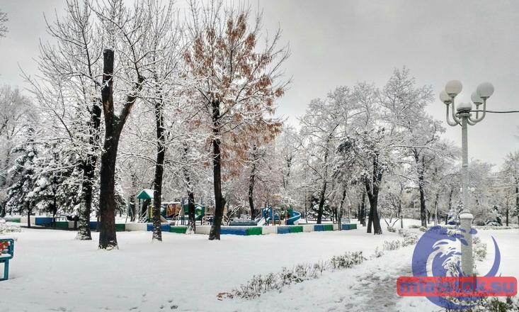 Сегодня в Луганске спокойно, но оцепление в центре не снято (ФОТО)