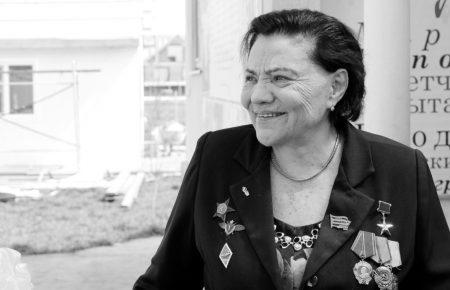 Пішла з життя перша пілотесса, що подолала звуковий бар'єр на реактивному винищувачі