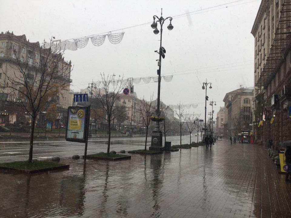 У Києві випав перший сніг (ФОТО)