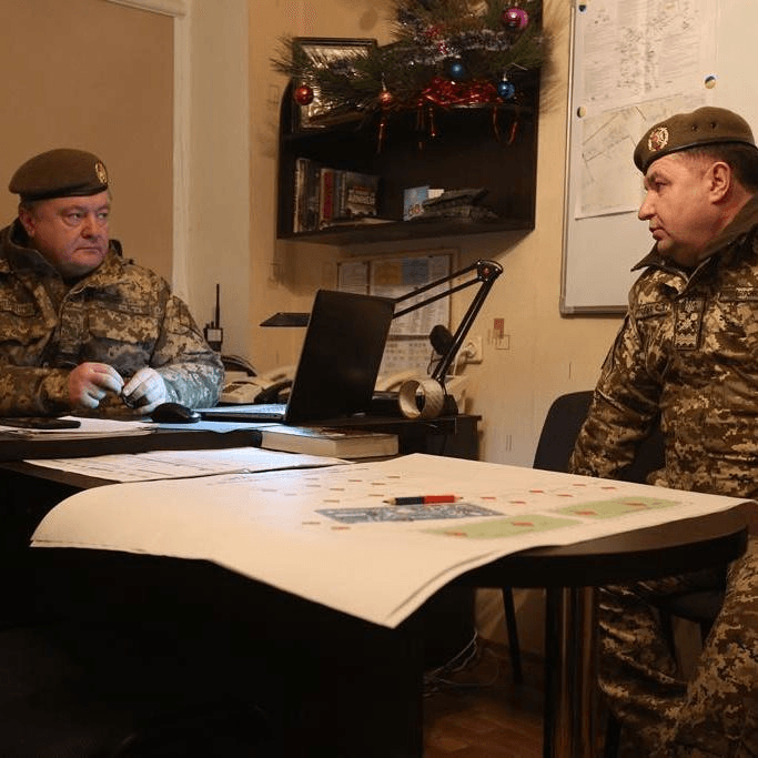 Порошенко приїхав на Донбас для зустрічі зі звільненими полоненими