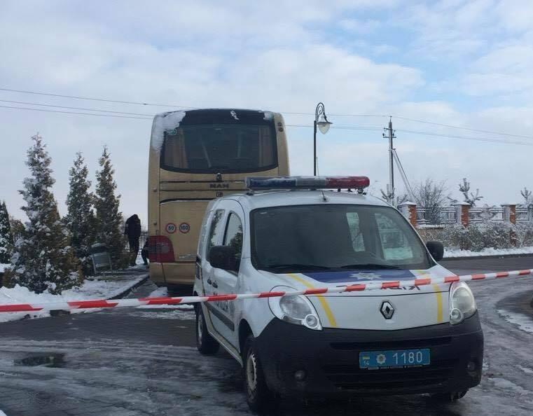 Поблизу Львова підірвали вибухівку в польському автобусі, ніхто не постраждав