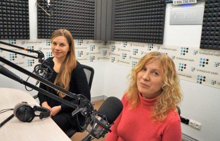 Раритетні ялинкові прикраси й музична шкатулка: що показують на виставці «Жив-був Новий рік»?