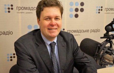 Законопроект про антикорупційний суд ще має шанс на покращення — політолог