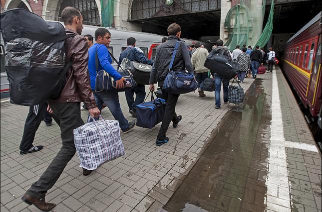 Третина українців хоче виїхати? Соціолог прокоментував результати дослідження