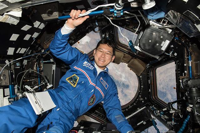 Японський астронавт виріс у космосі на 9 см