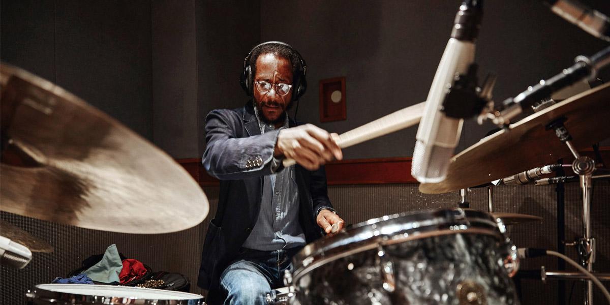 Brian Blade: між Хербі Хенкоком і Бобом Діланом