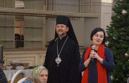 Миру хочу, щоб війна скінчилася, - відвідувачка Різдвяного обіду (ФОТО)