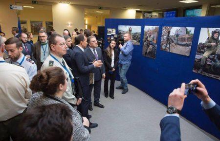 В Бельгії відкрилася виставка українського військового фотографа Муравського (ФОТО)