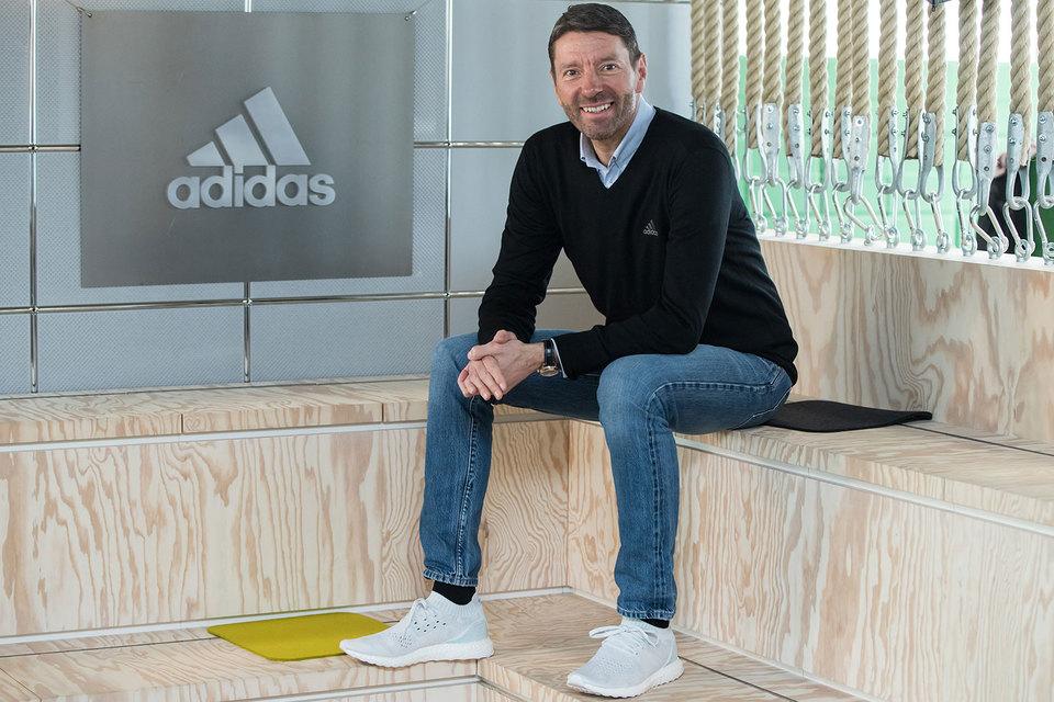 Глава Adidas закликав ЄС поліпшити відносини з Росією