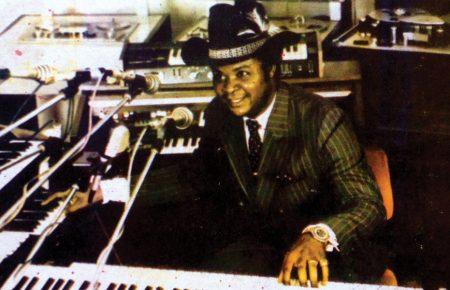 Корінці #4: William Oneyearbor